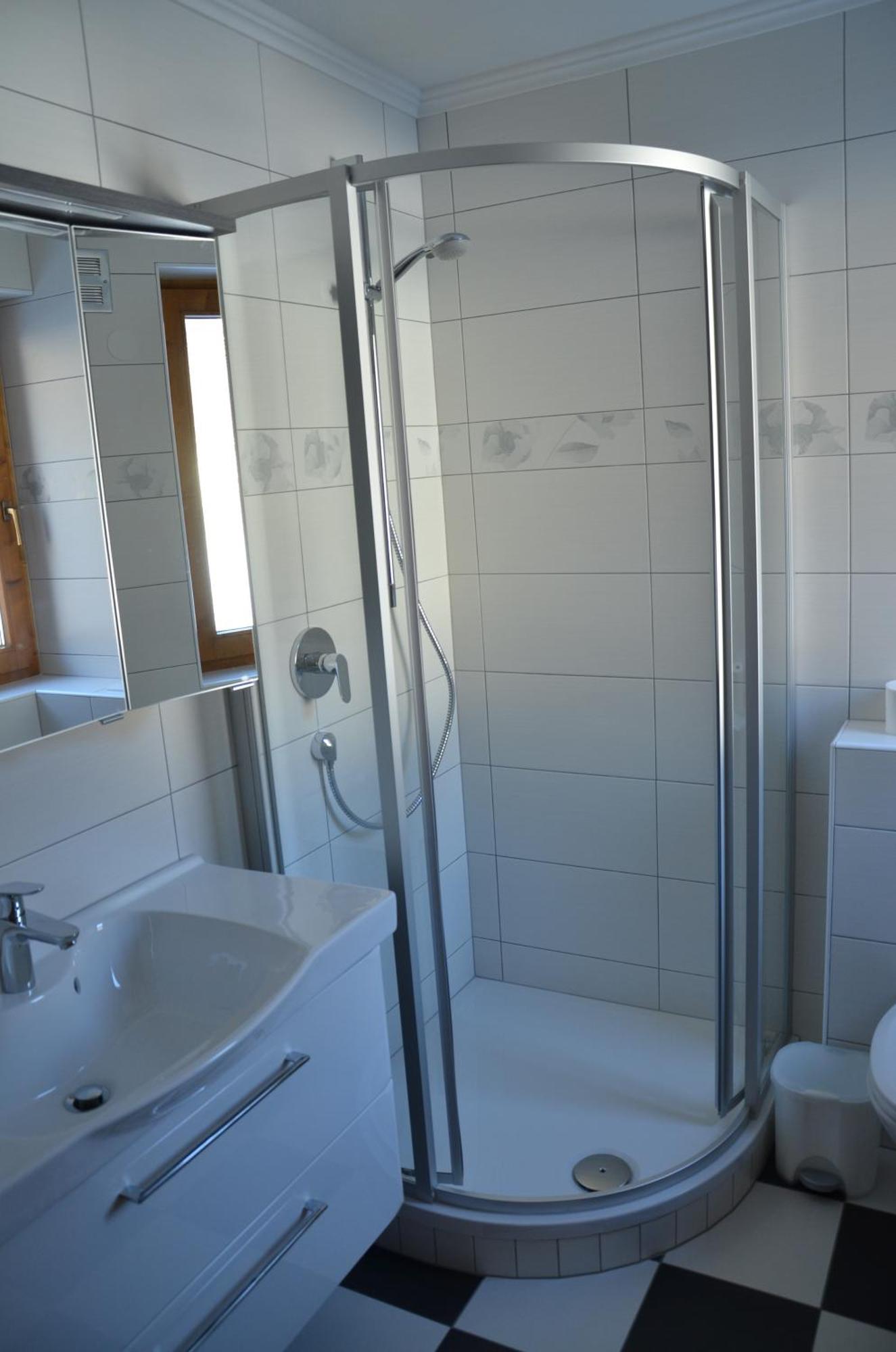 Gaestehaus Brugger Neukirchen am Grossvenediger Ruang foto