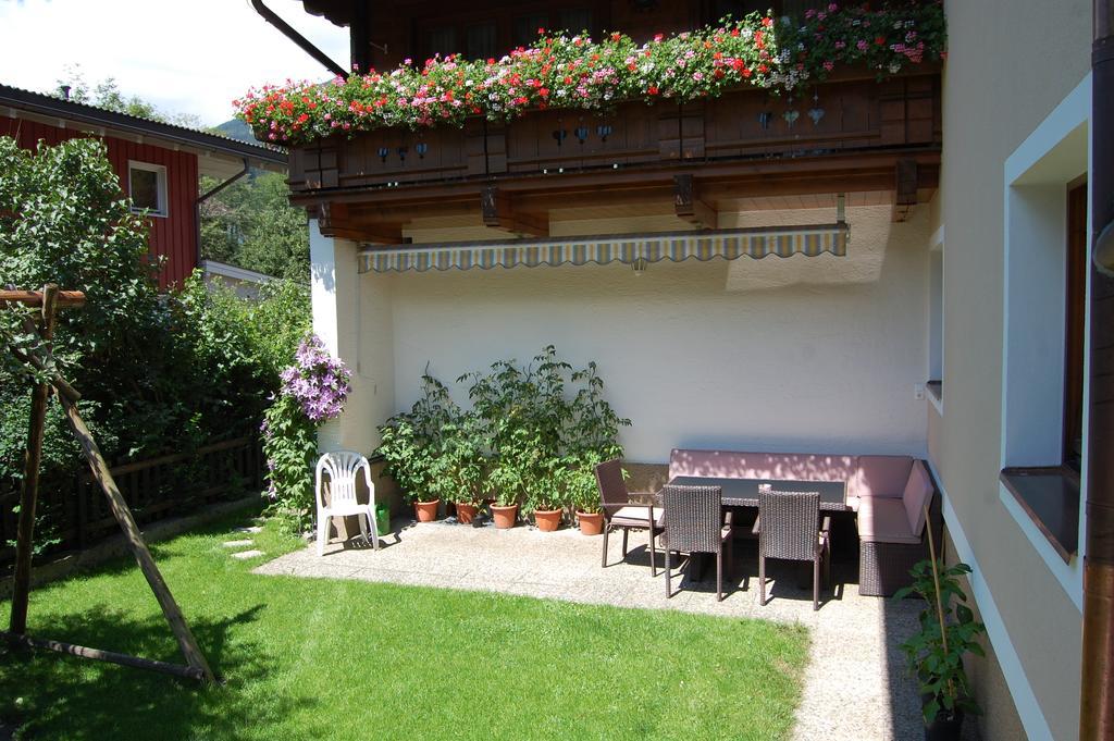 Gaestehaus Brugger Neukirchen am Grossvenediger Bagian luar foto