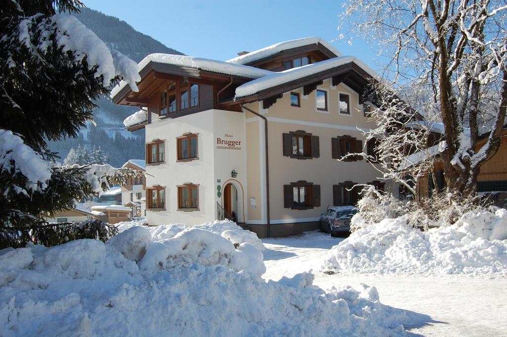 Gaestehaus Brugger Neukirchen am Grossvenediger Bagian luar foto